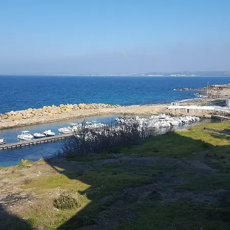 Monolocale Via Catania Holiday home *
